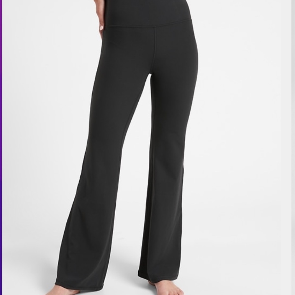 Athleta elation flare leggings